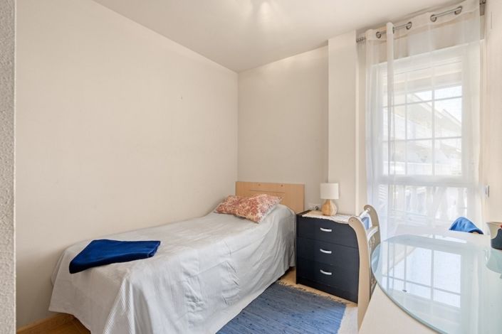 Image No.18-3 Bed Apartment for sale