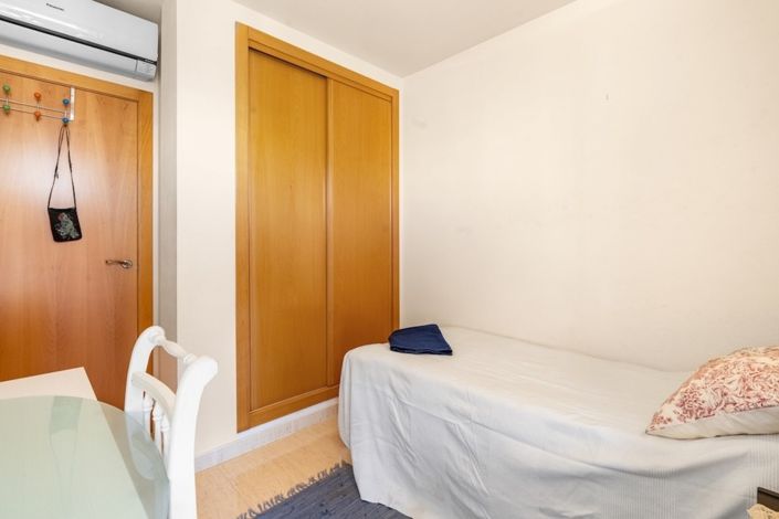 Image No.19-3 Bed Apartment for sale