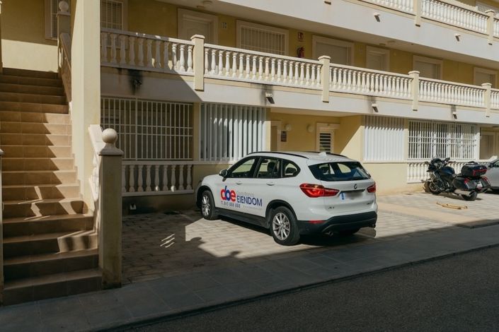 Image No.22-3 Bed Apartment for sale