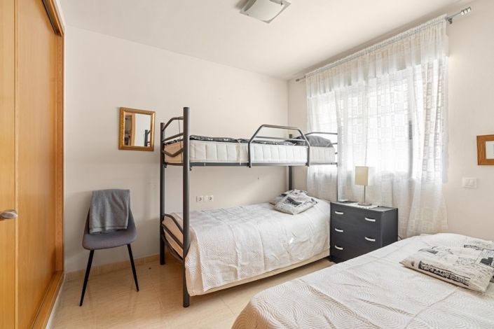 Image No.9-3 Bed Apartment for sale