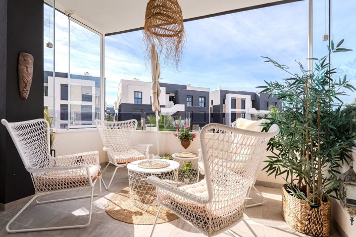 Image No.3-2 Bed Apartment for sale