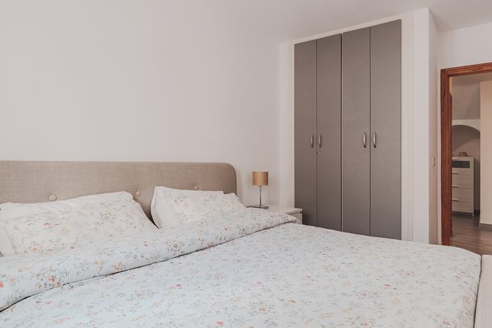 Image No.17-3 Bed Duplex for sale