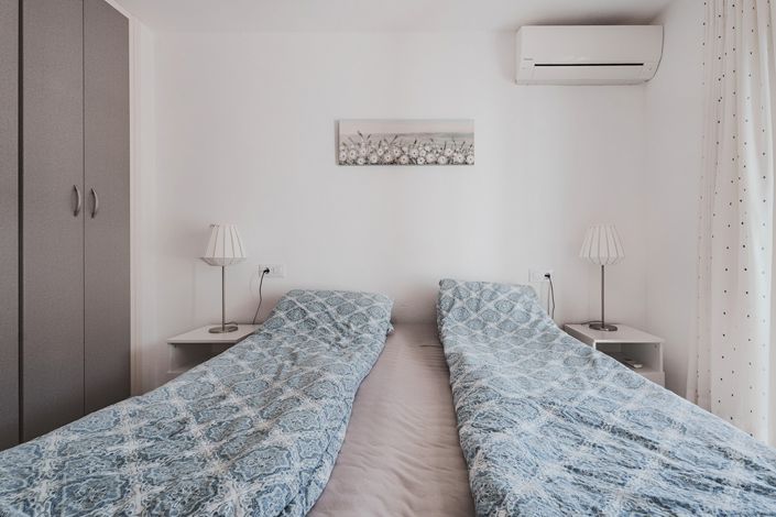 Image No.20-3 Bed Duplex for sale