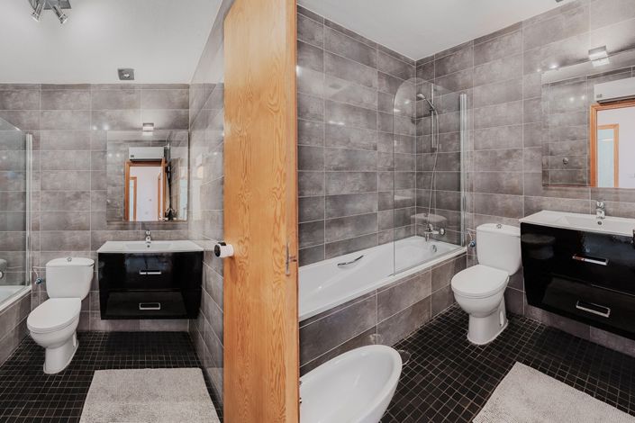 Image No.25-3 Bed Duplex for sale