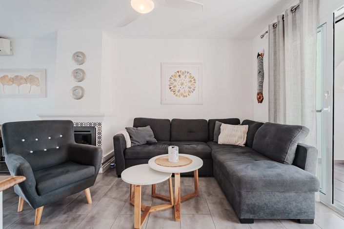 Image No.7-3 Bed Duplex for sale