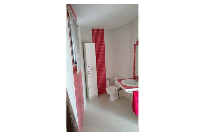 Image No.41-5 Bed Villa for sale