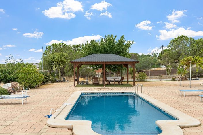 Image No.48-5 Bed Villa for sale