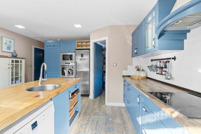 Image No.20-4 Bed Villa for sale