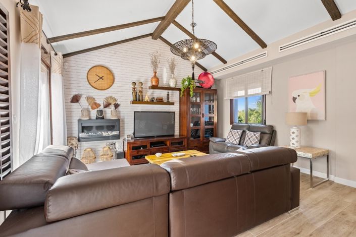 Image No.8-4 Bed Villa for sale