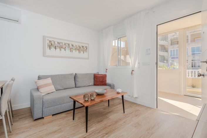 Image No.2-2 Bed Property for sale