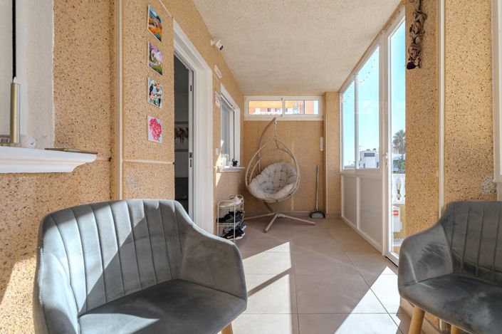 Image No.4-2 Bed Property for sale