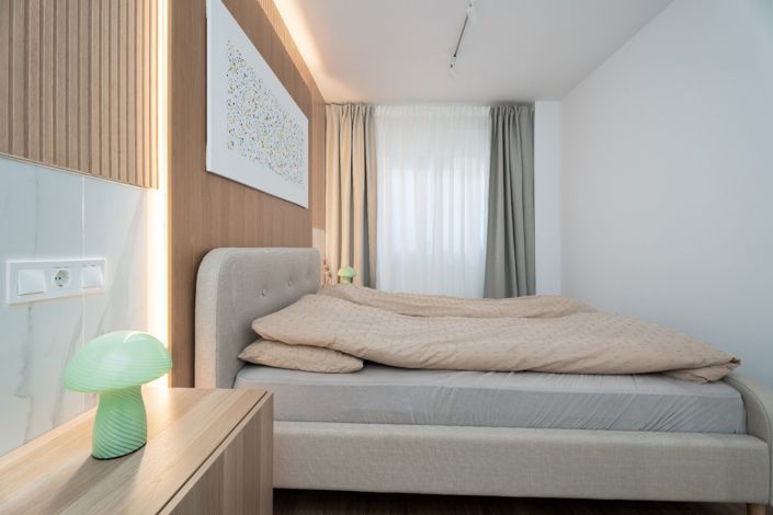 Image No.6-2 Bed Property for sale