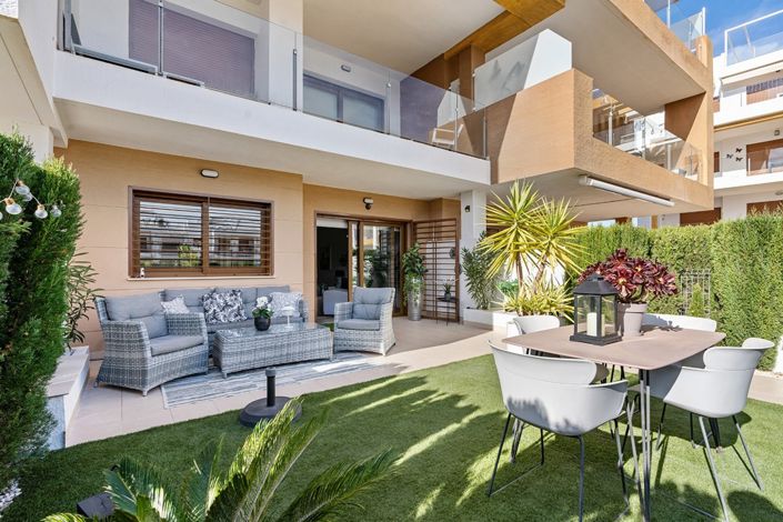 Image No.2-2 Bed Property for sale