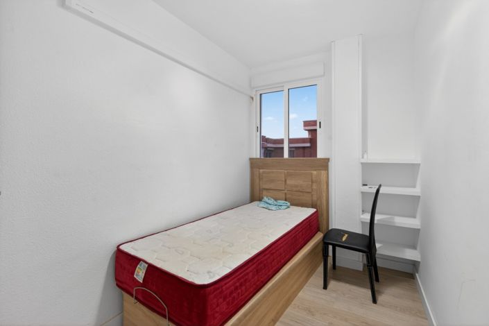 Image No.13-3 Bed Apartment for sale