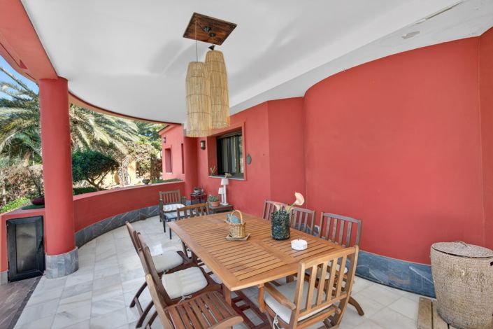 Image No.21-5 Bed Villa for sale