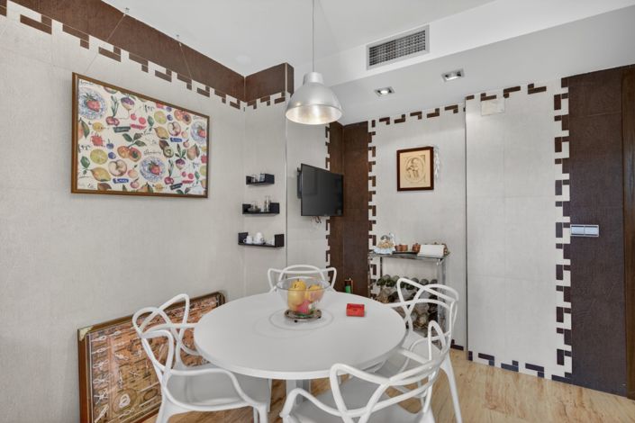 Image No.22-5 Bed Villa for sale