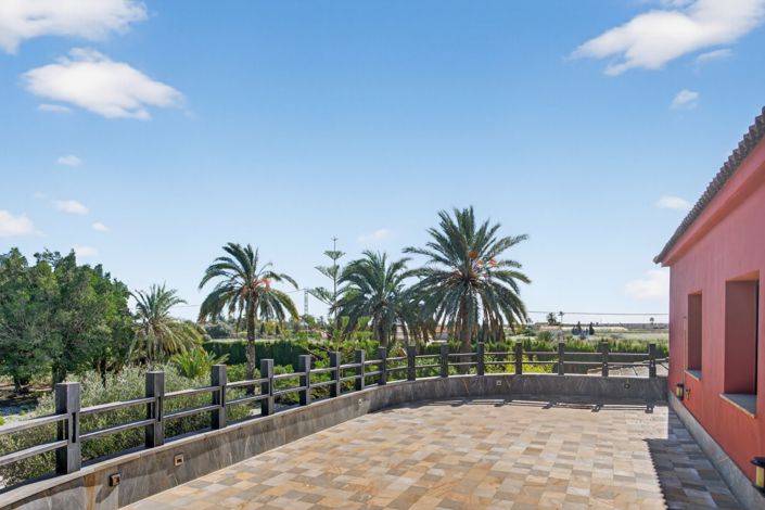 Image No.39-5 Bed Villa for sale