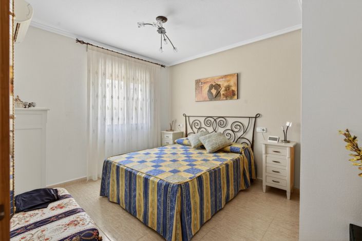 Image No.15-4 Bed Villa for sale