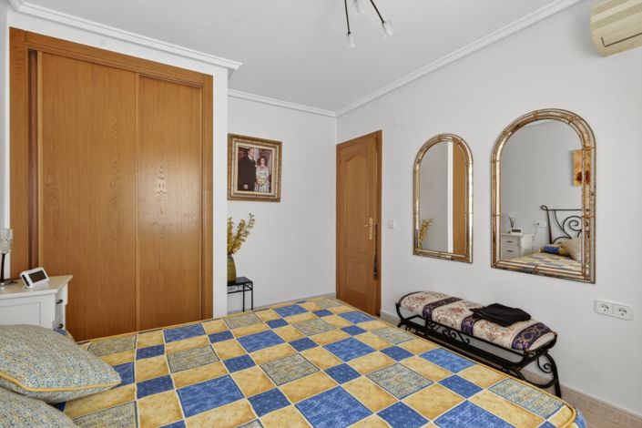 Image No.16-4 Bed Villa for sale