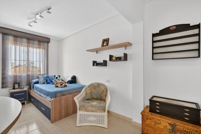 Image No.24-4 Bed Villa for sale