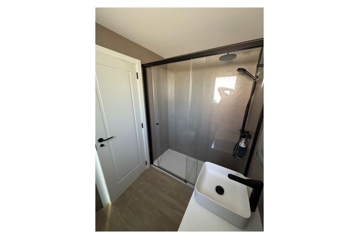 Image No.16-3 Bed Townhouse for sale