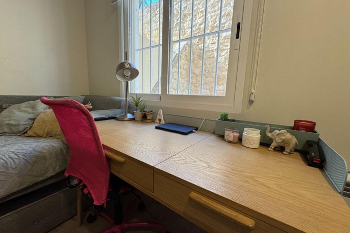 Image No.17-3 Bed Townhouse for sale