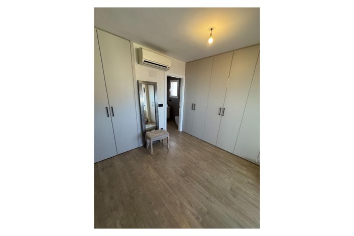 Image No.27-3 Bed Townhouse for sale