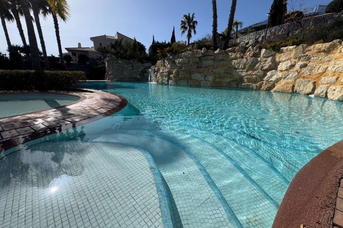 Image No.30-3 Bed Townhouse for sale