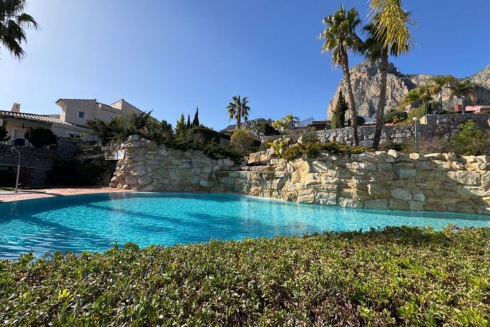 Image No.31-3 Bed Townhouse for sale