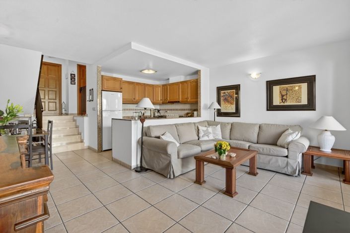 Image No.7-3 Bed Townhouse for sale
