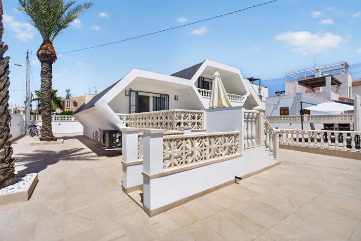 Image No.4-Villa de 3 chambres à vendre à Torrevieja