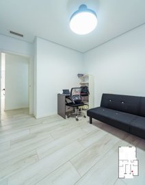 1782560517172-nb58bno1f
