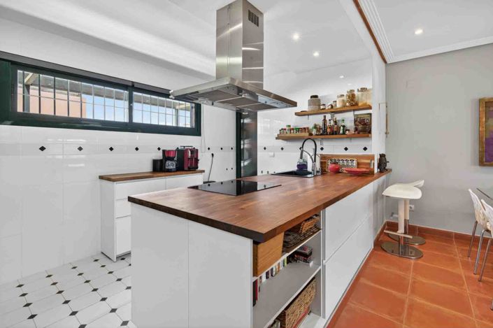 Image No.3-3 Bed Penthouse for sale