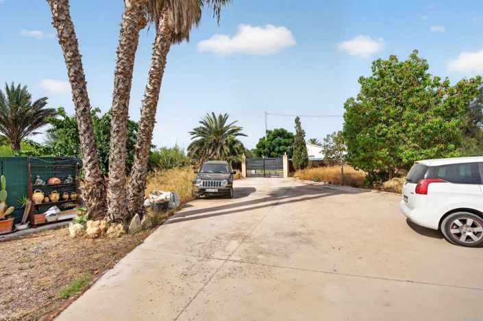Image No.4-3 Bed Villa for sale