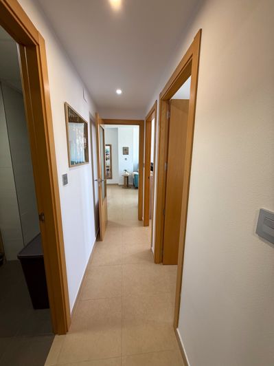 Image No.18-3 Bed Flat for sale