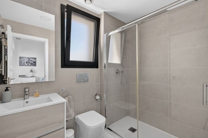 Image No.26-3 Bed Penthouse for sale