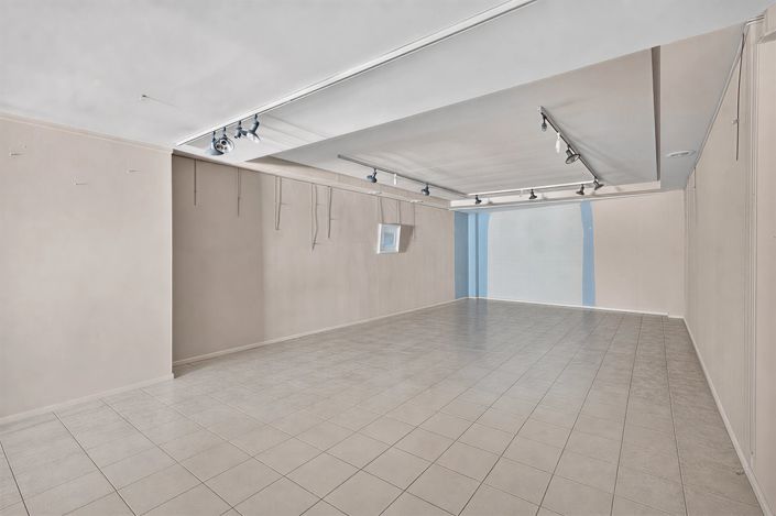 Image No.4-Commercial for sale