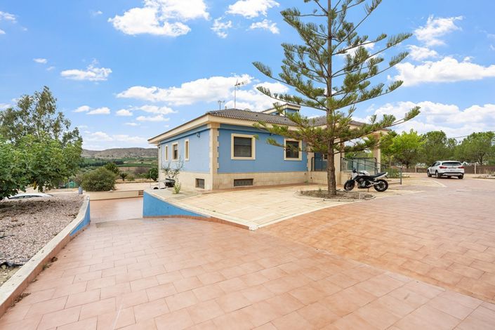 Image No.4-Villa de 5 chambres à vendre à Alicante City