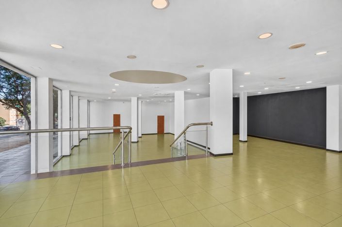 Image No.5-Commercial for sale