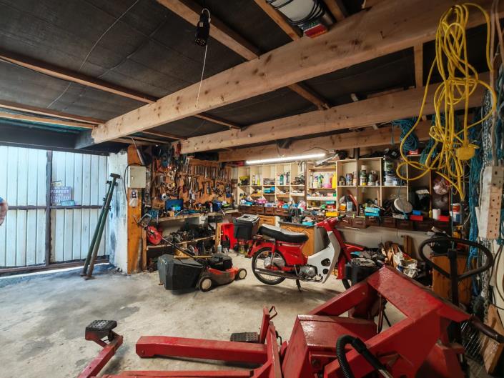 Image No.16-3 Bed House for sale