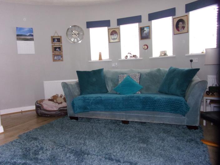 Image No.7-3 Bed House for sale