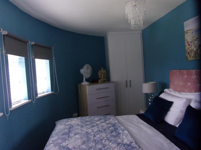 Image No.13-3 Bed House for sale