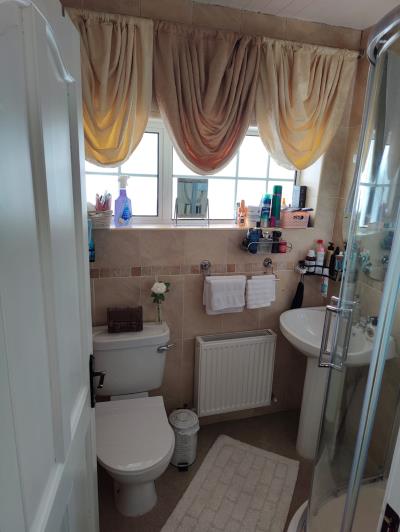 Image No.14-3 Bed House for sale