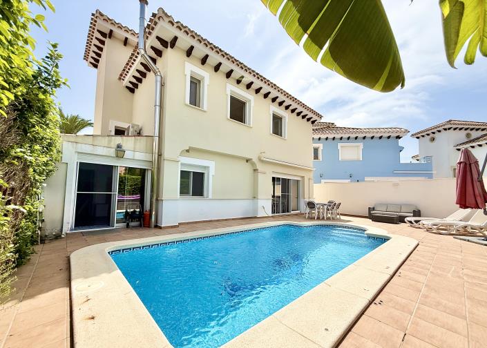 Image No.3-Villa / Détaché de 4 chambres à vendre à Mar Menor Golf Resort