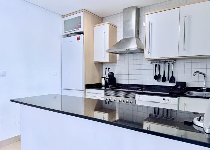 Image No.8-2 Bed Semi-Detached for sale