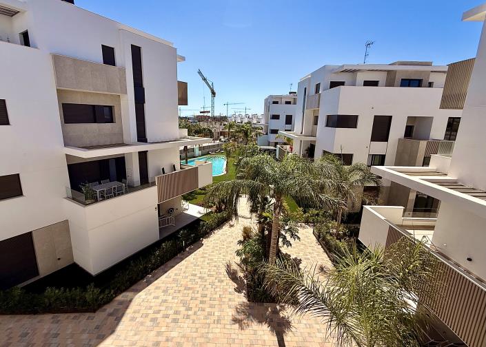 Image No.27-2 Bed Apartment for sale