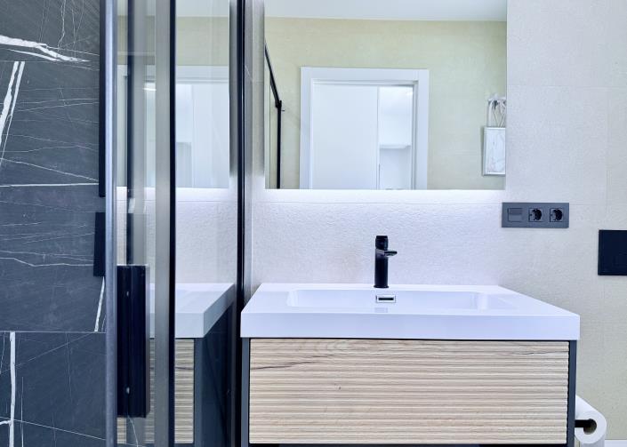 Image No.21-2 Bed Apartment for sale