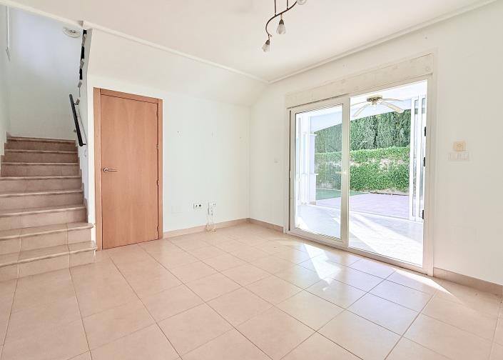 Image No.13-3 Bed Villa / Detached for sale