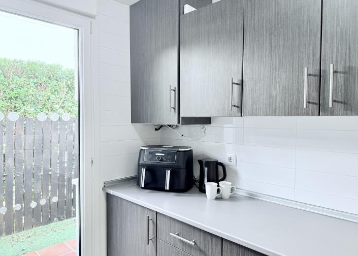 Image No.10-2 Bed Villa / Detached for sale