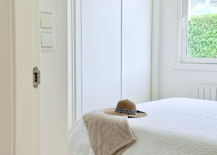 Image No.23-2 Bed Villa / Detached for sale